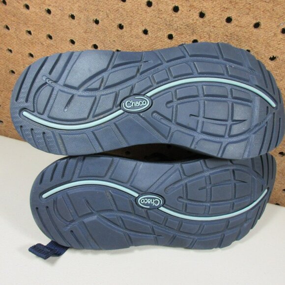 Chaco womens blue an red geometric strappy hiking sandals 7 M - Picture 6 of 6